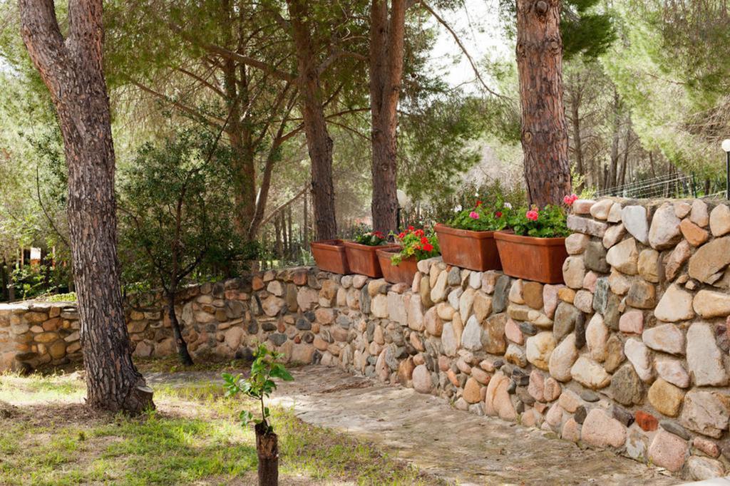 Sardinia Spa Apartment Geremèas Exteriör bild