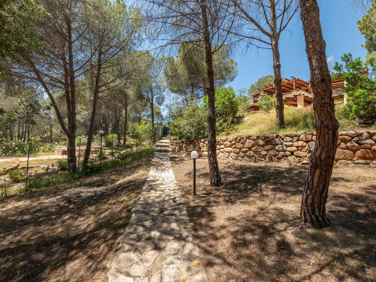 Sardinia Spa Apartment Geremèas Exteriör bild