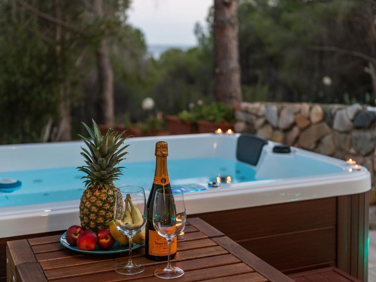 Sardinia Spa Apartment Geremèas Exteriör bild